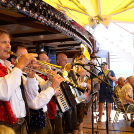 Tetra Tech Veranstaltungstechnik AG_Referenzen_Kreuzfahrt Marti_Costa Mediterranea 2015, Musik, Event, Konzert, Paul Stucki's Musigstubete